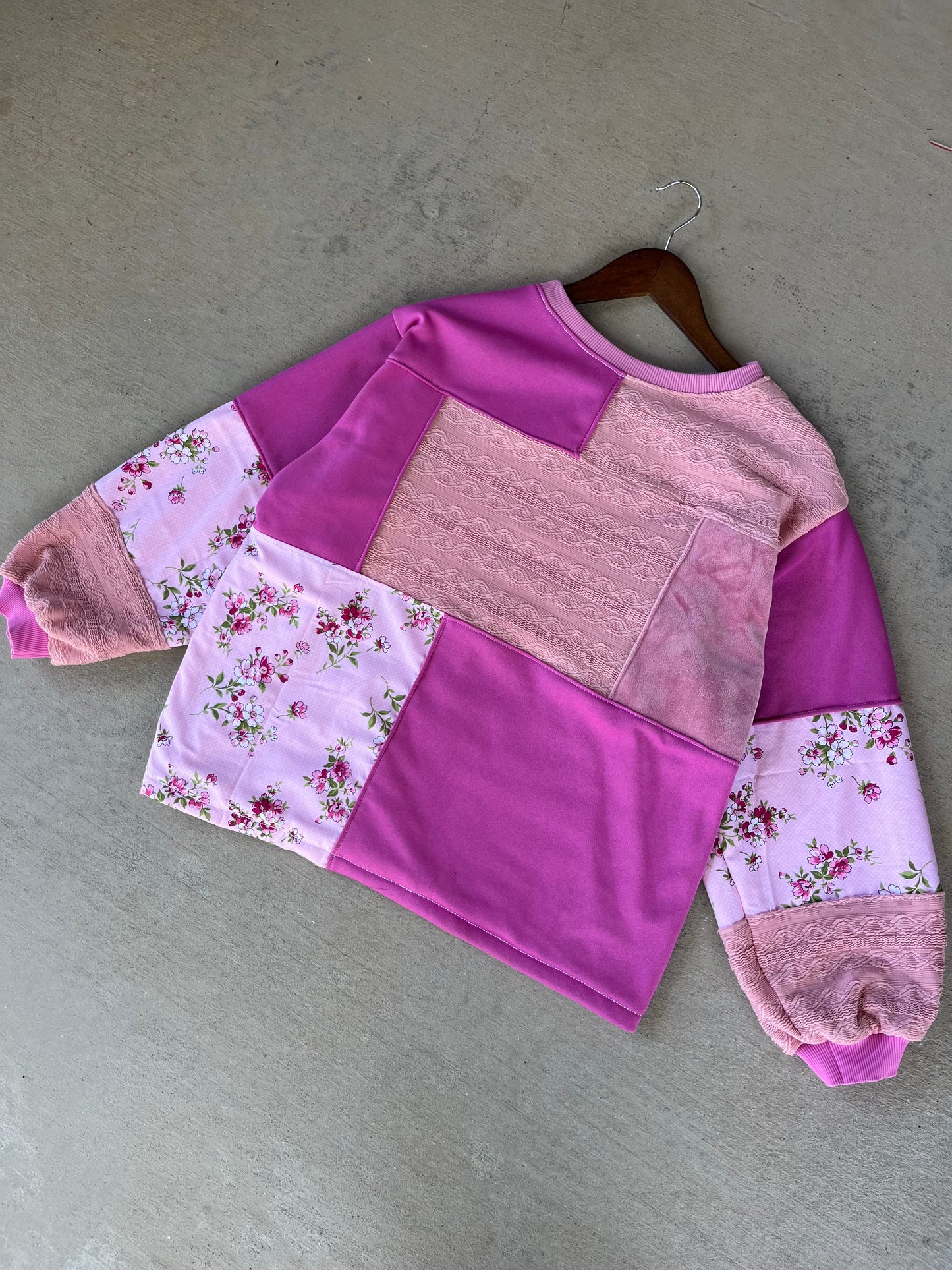 Electric Meadow patchwork crewneck (M)