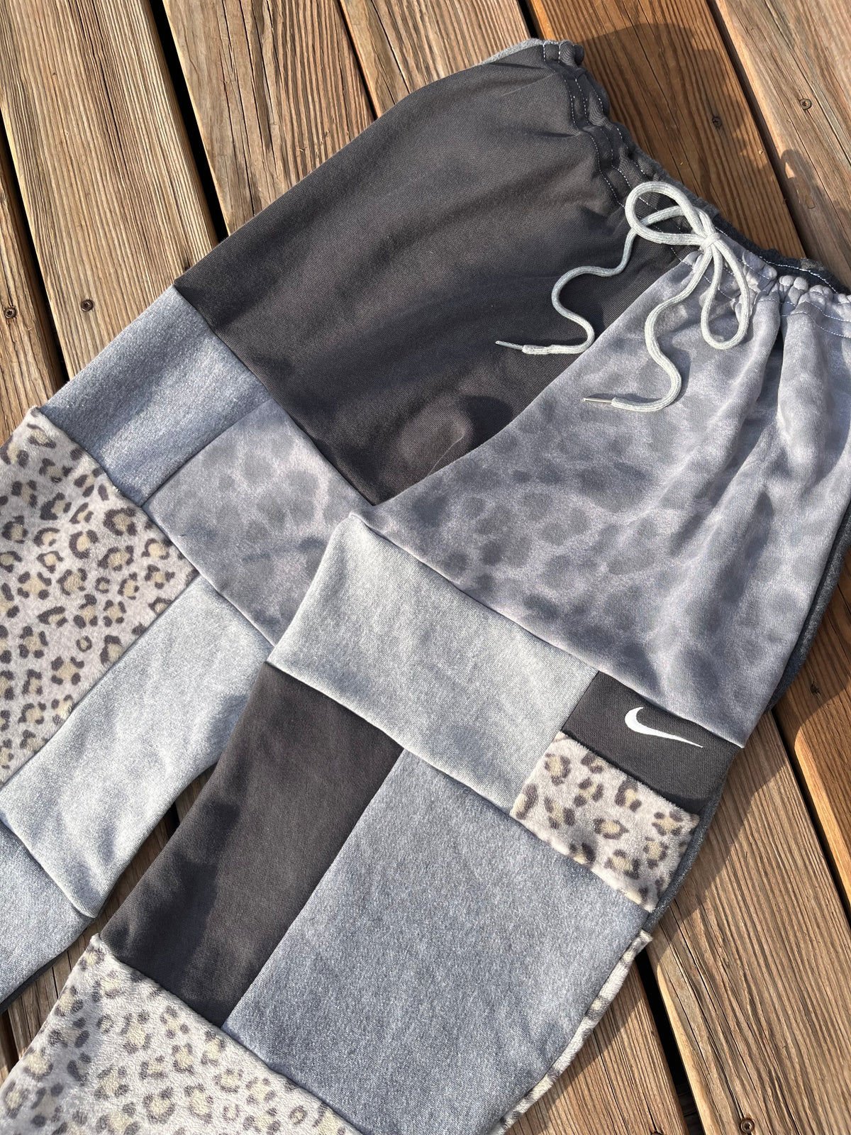Ash Leopard patchwork sweatpants (XL)