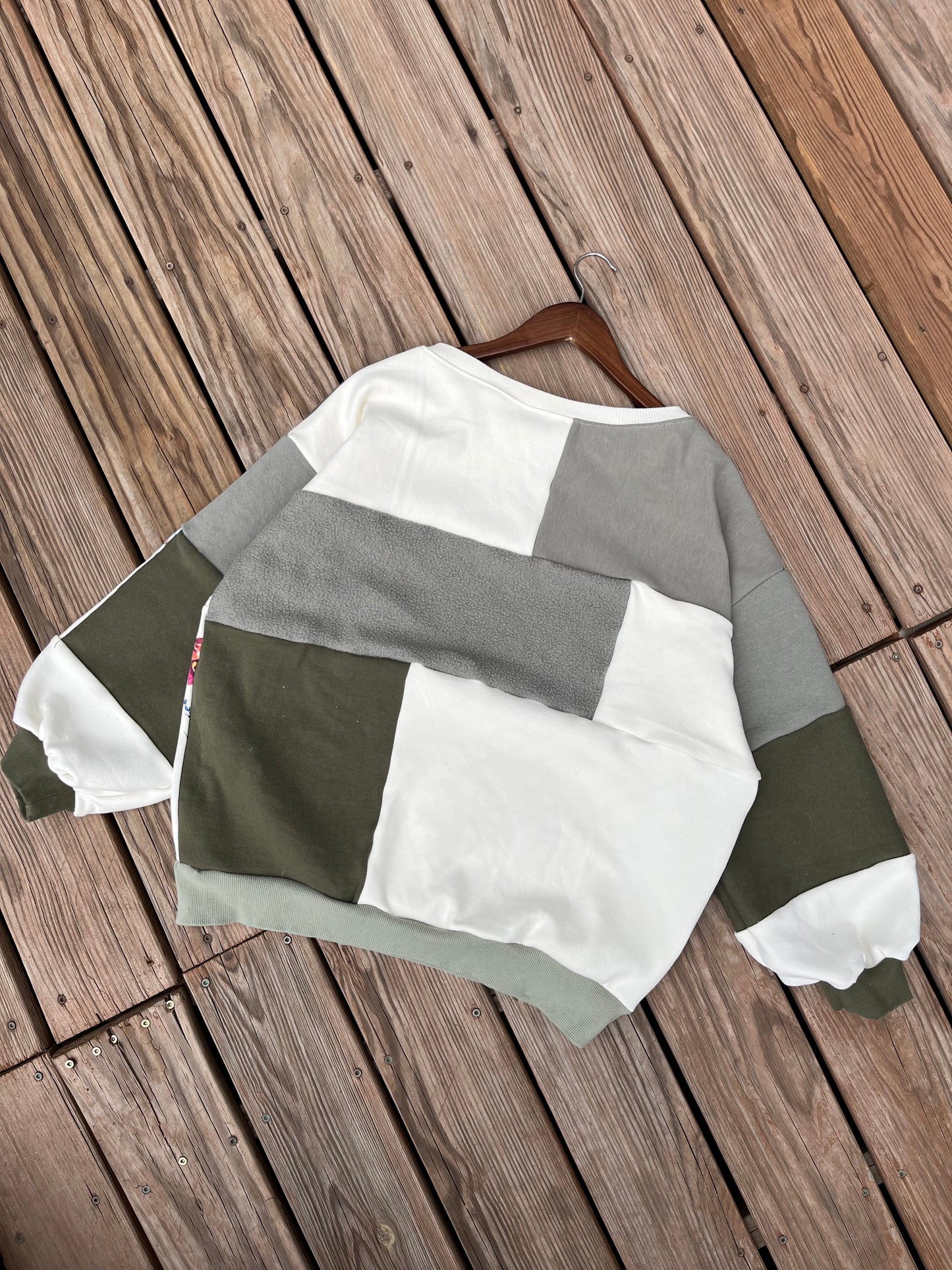 Olive and bloom patchwork crewneck (XL)