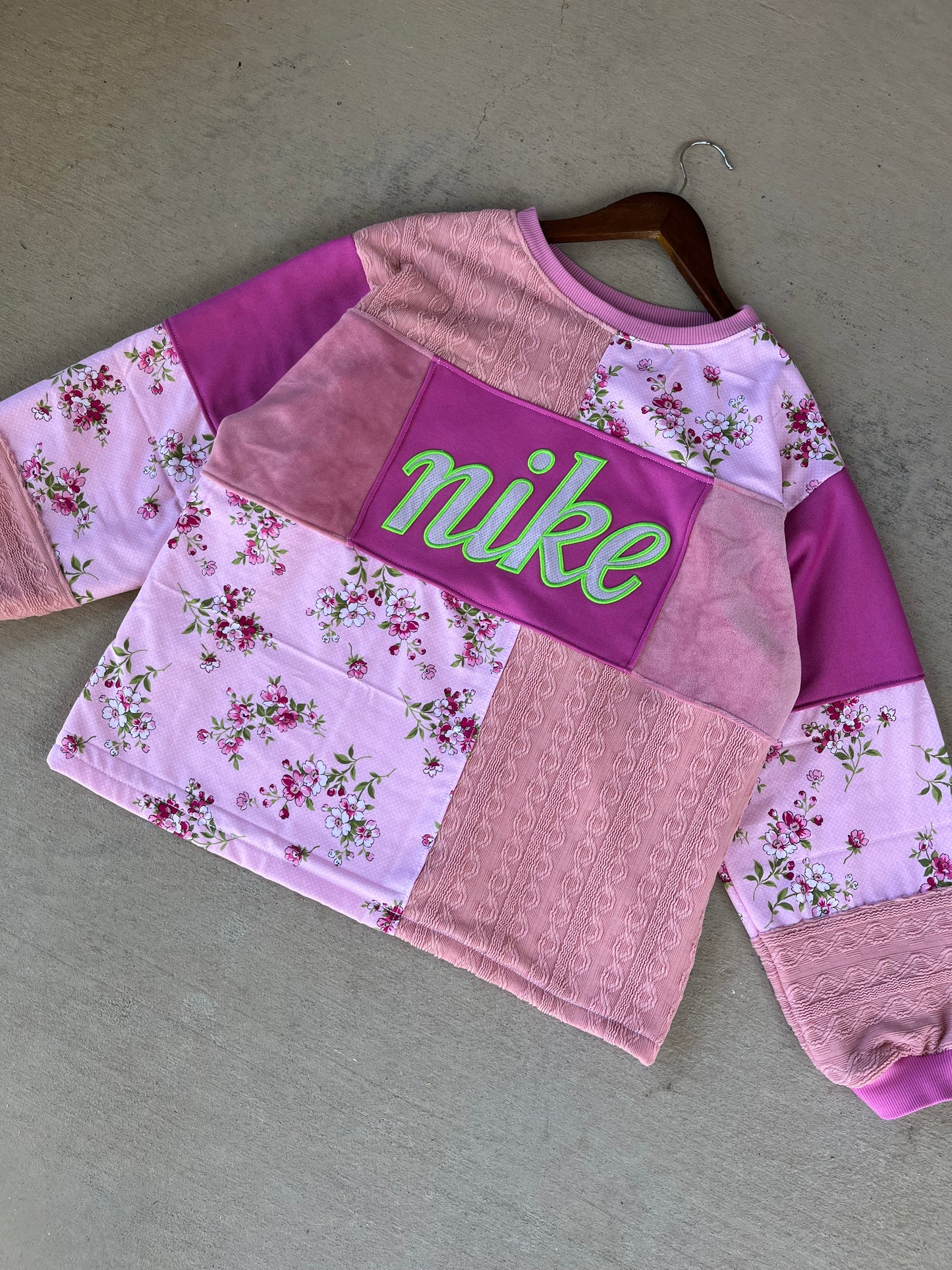 Electric Meadow patchwork crewneck (M)