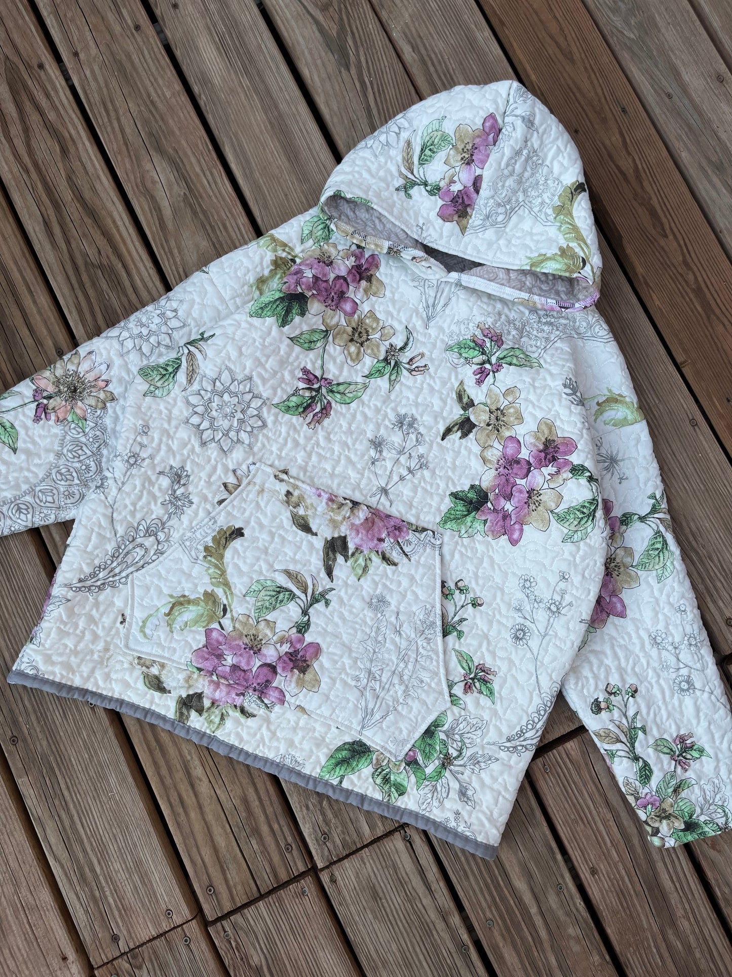 Lilac Dreams oversized quilted hoodie (XL/2X)