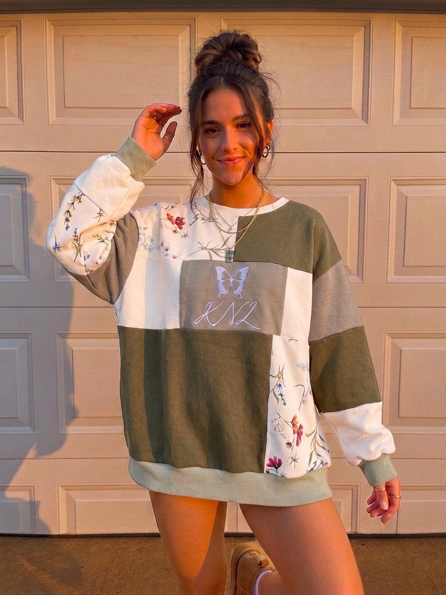 Olive and bloom patchwork crewneck (XL)