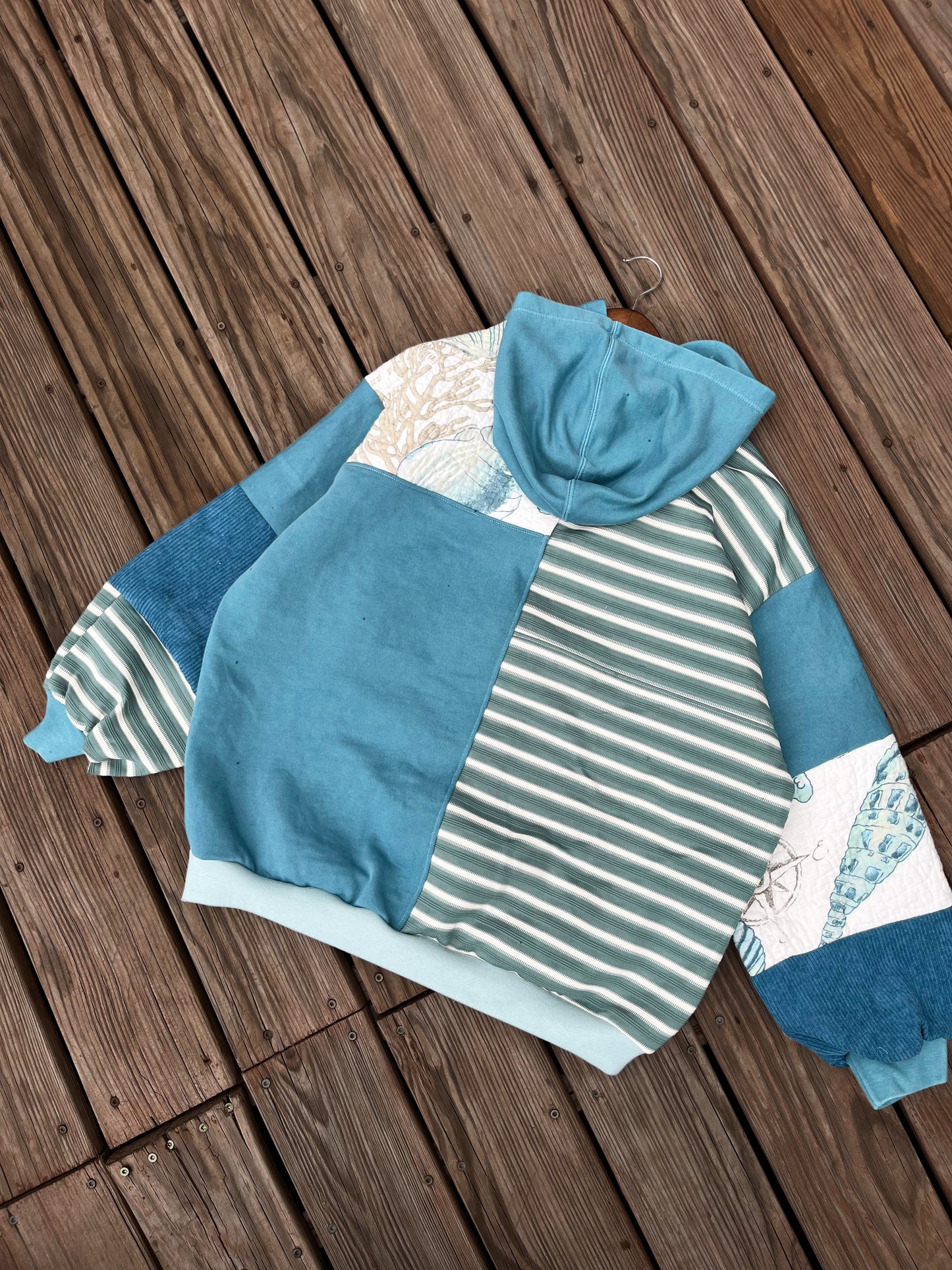 Coastal shoreline patchwork hoodie (L)
