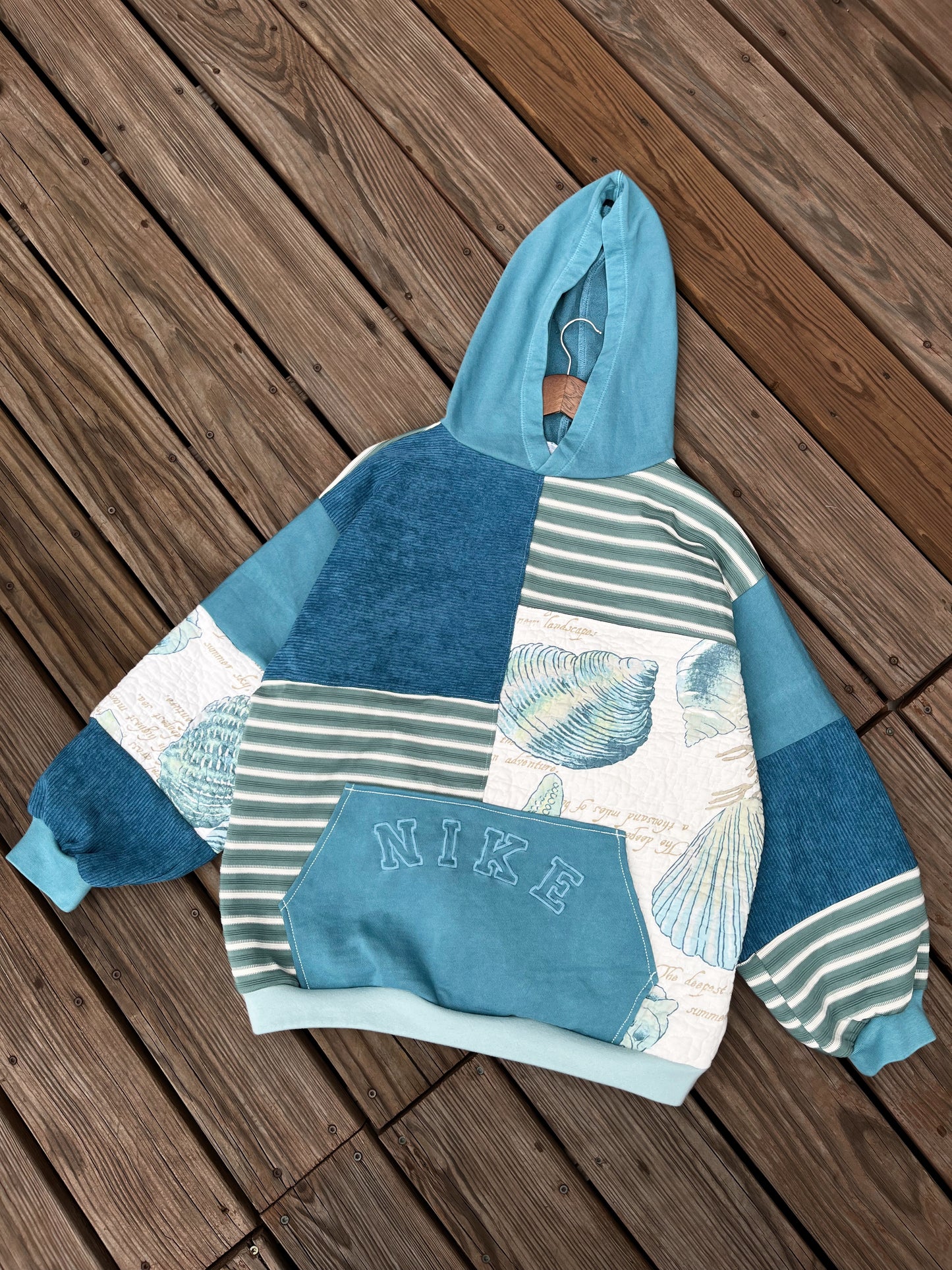 Coastal shoreline patchwork hoodie (L)