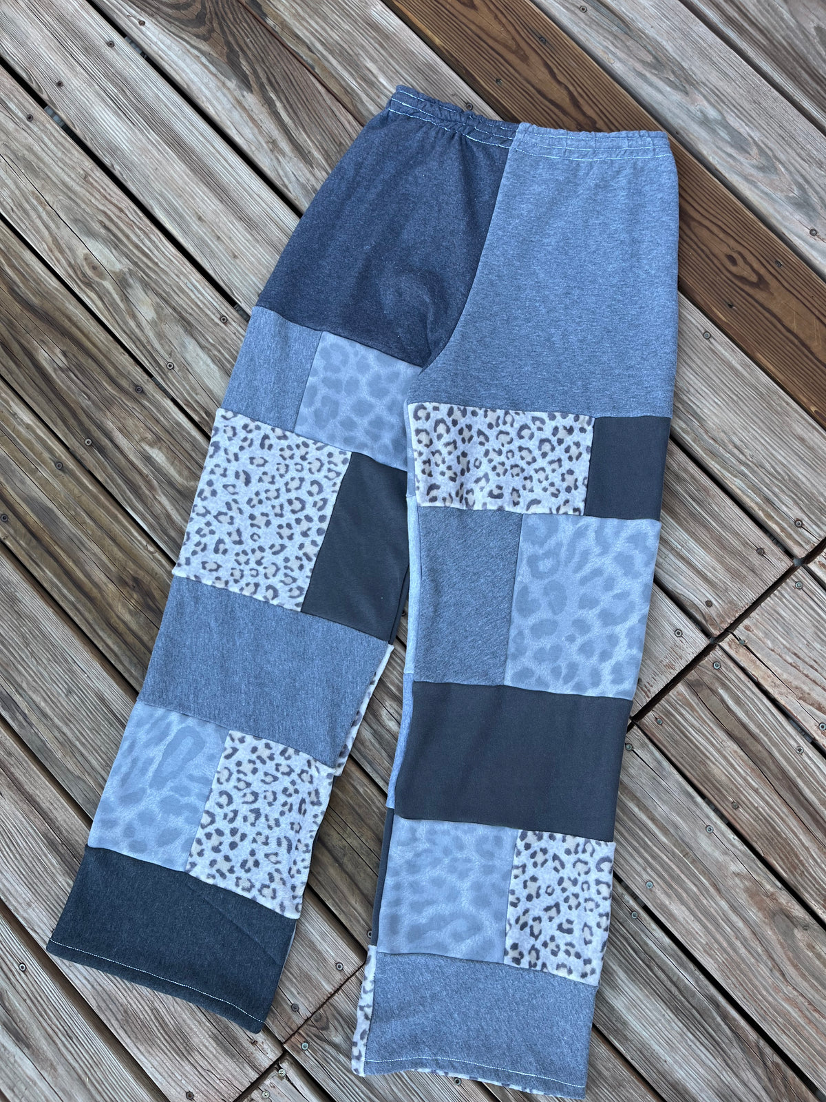 Ash Leopard patchwork sweatpants (XL)